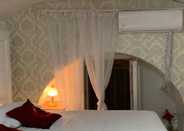 Arch House Apartment Bari