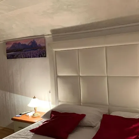 Apartamento Arch House *